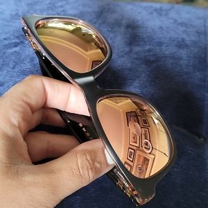 Blenders Crystal Wave Polarized Sunglasses